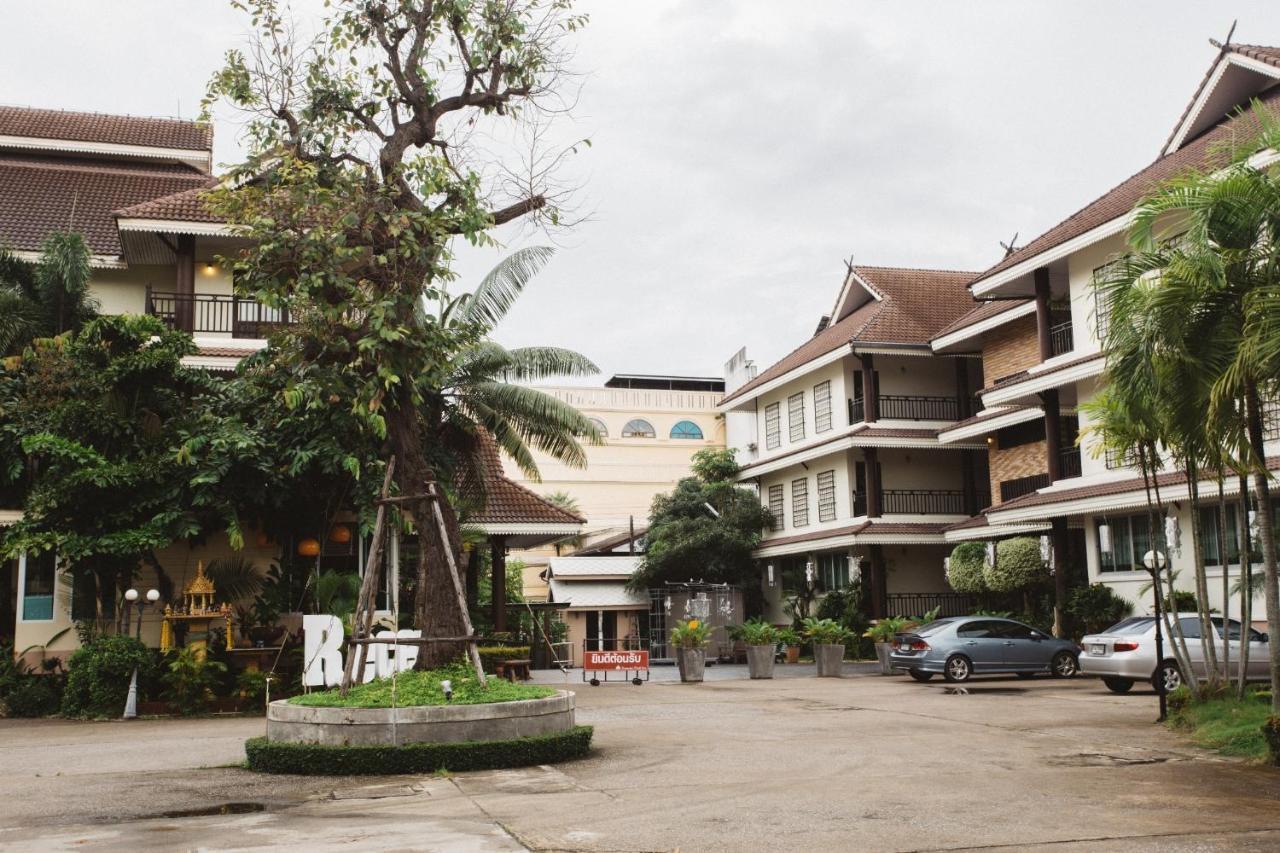Diamond Park Inn Chiangrai & Resort Chiang Rai Extérieur photo